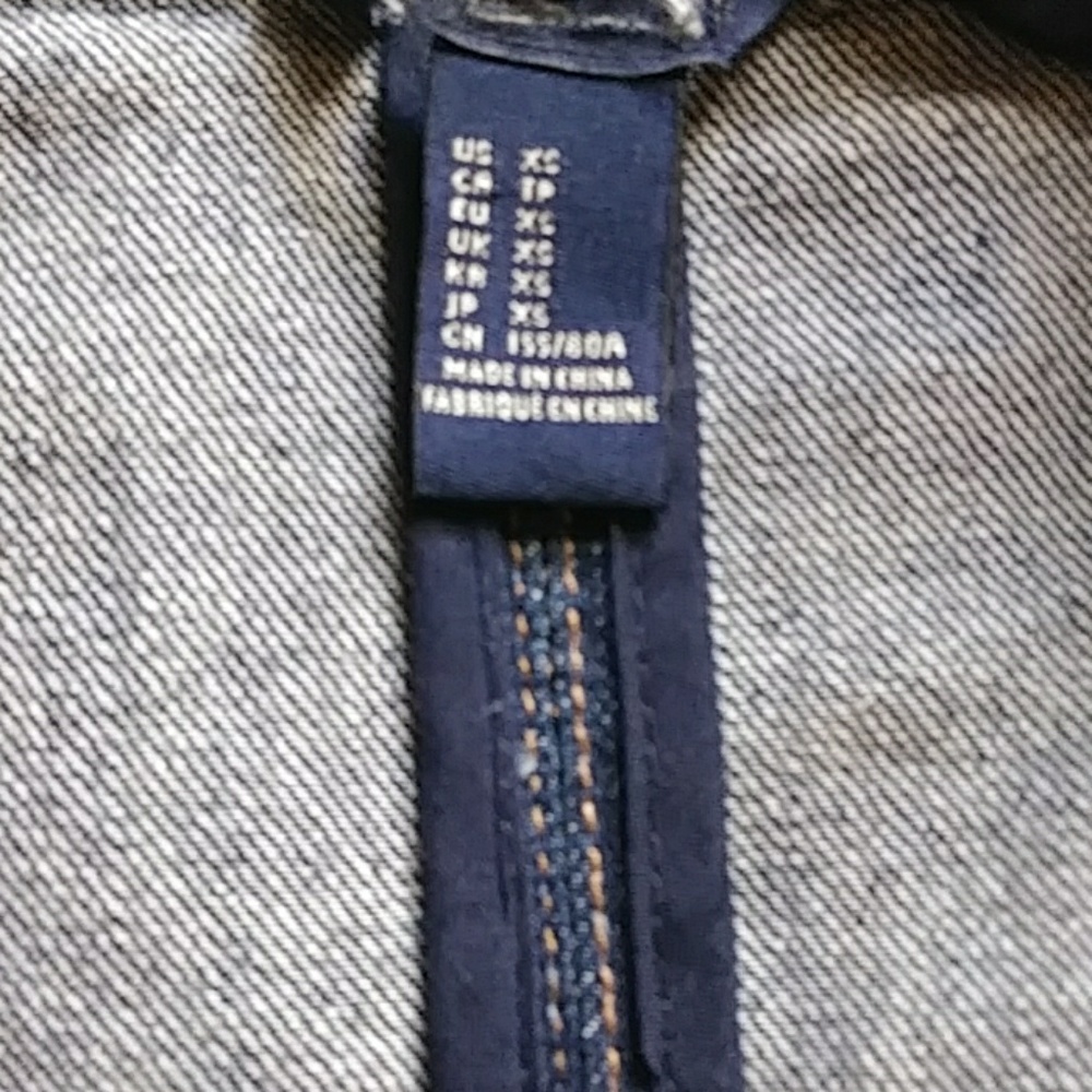 Denim jacket! - Picture 2 of 4